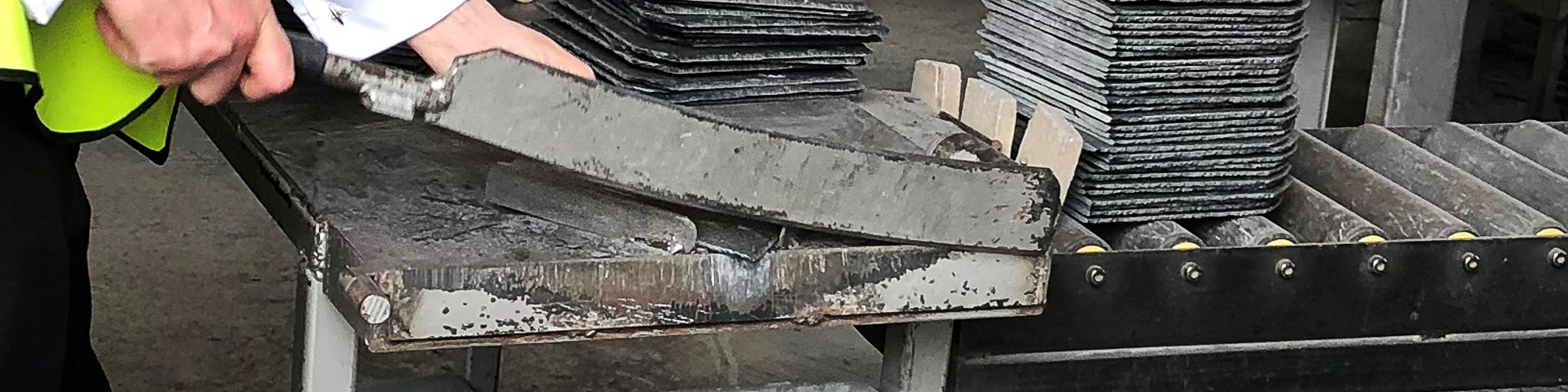 slate cutting, roofing slate, roof slate, roofing chestyer